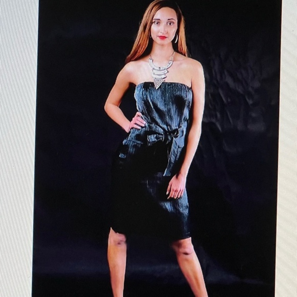🌺 THE LIMITED strapless gray dress Size 4